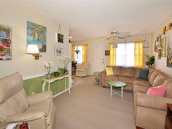 5th image of 56 Woodland Dr APT 205