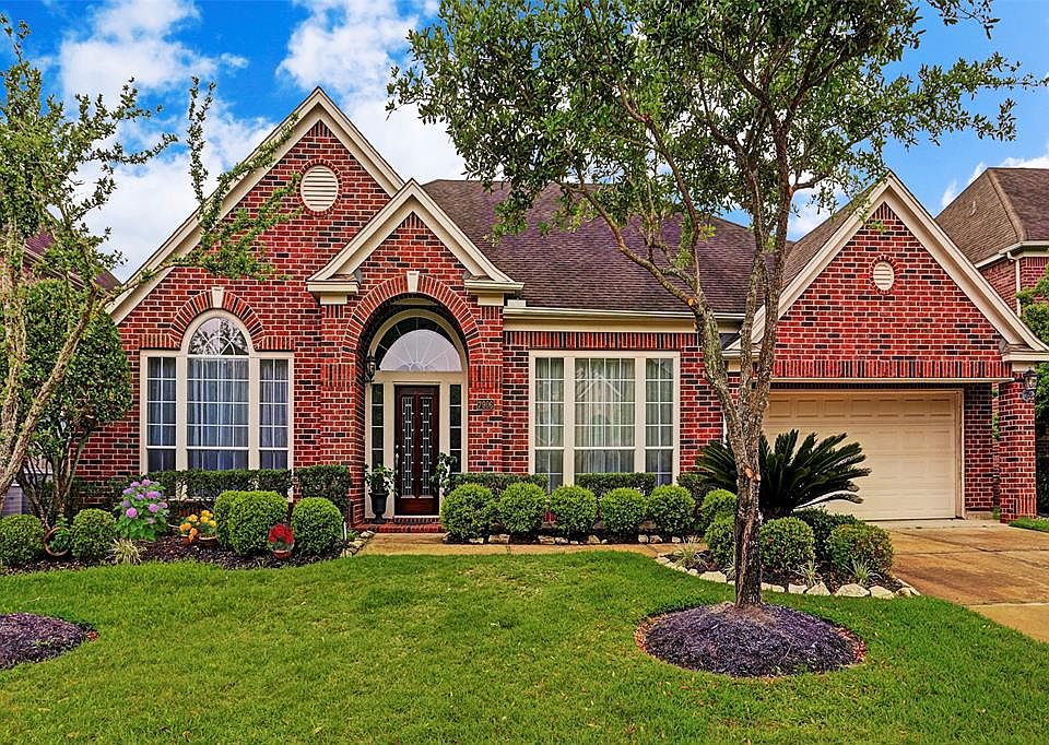 1st image of 7906 Woodcrest Ct