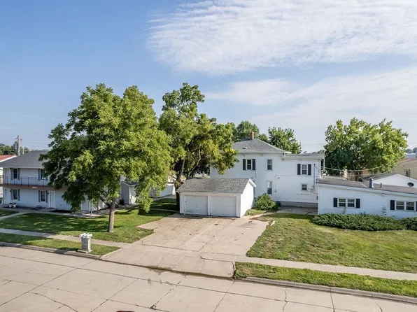 3303 & 3309 Brunken St, Columbus, NE 68601