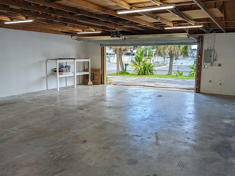 1513 SW 17th St — Photo 22