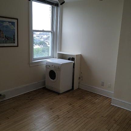 5th image of 1014 Spruce St APT 8-1