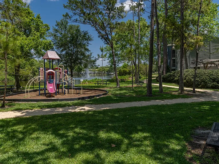 Boca Vista Apartments — Photo 23