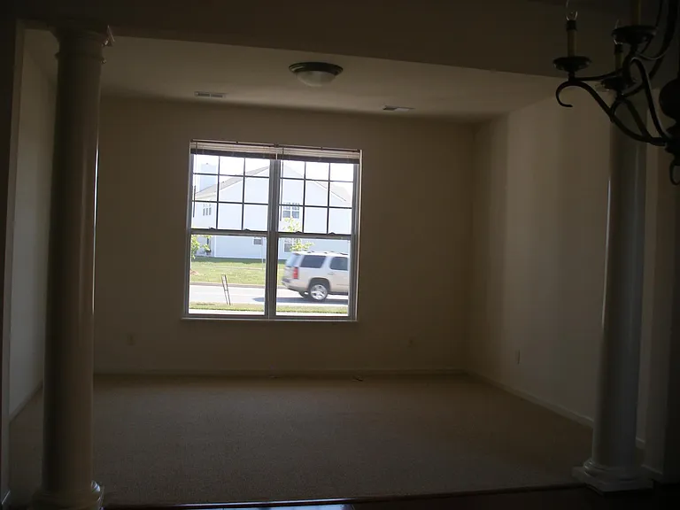 249 Hays Blvd — Photo 9