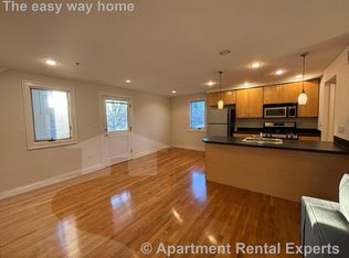 1110 Massachusetts Ave APT 2, Cambridge, MA 02138