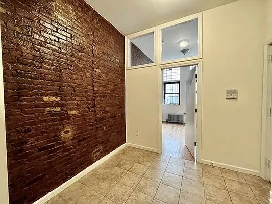 Rented by Best Apartments North Inc | media 10