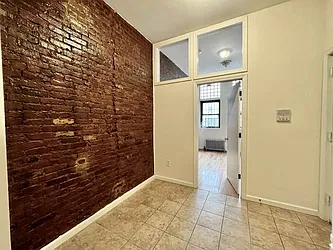 Rented by Best Apartments North Inc