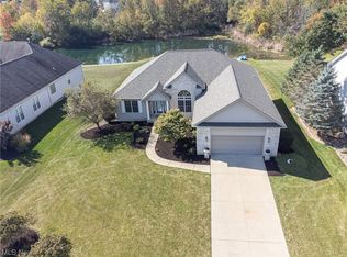 5821 Emerald Lakes Dr, Medina, OH 44256