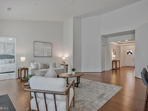4th image of 3115 Sunny Ridge Dr