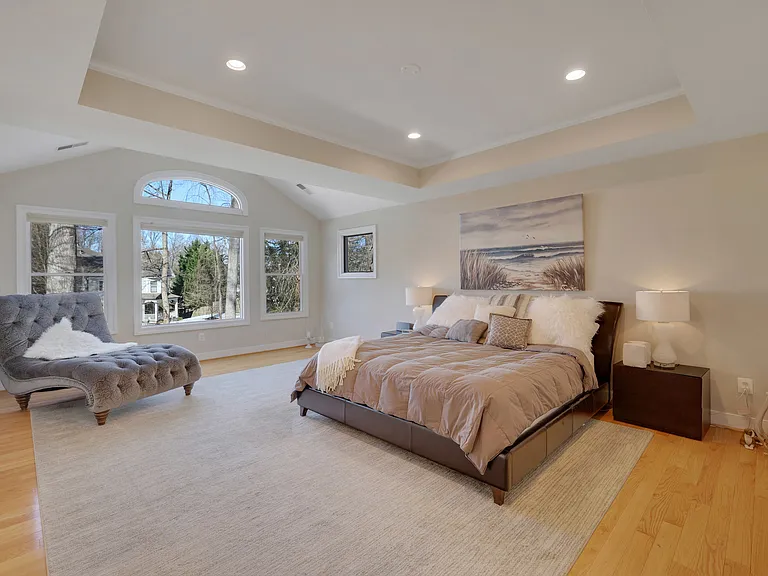 5922 Chesterbrook Rd — Photo 41