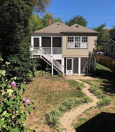 4th image of 221 E Mason Ave