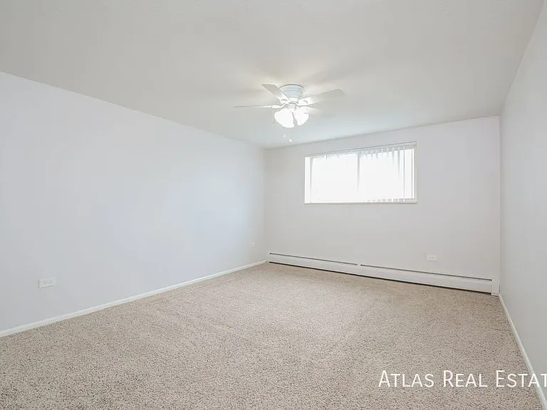 4993 N King St #303 — Photo 11