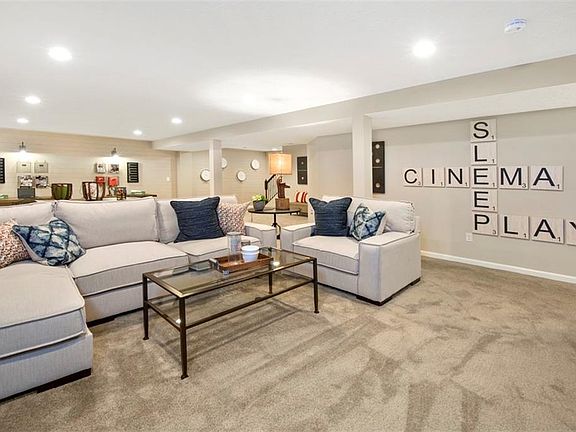 4th image of 26 Liberty Ln