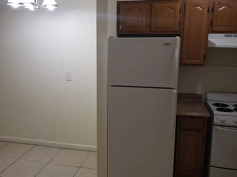 978 SW 10th Dr — Photo 32