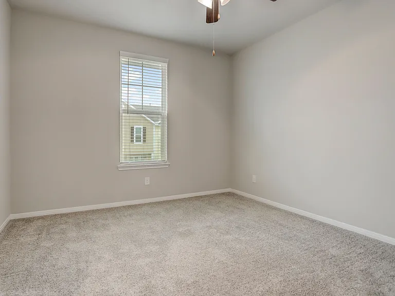 2714 Veranda Fls — Photo 17
