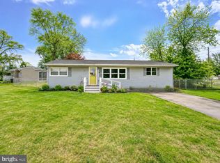 541 Windsor Ave, Maple Shade, NJ 08052
