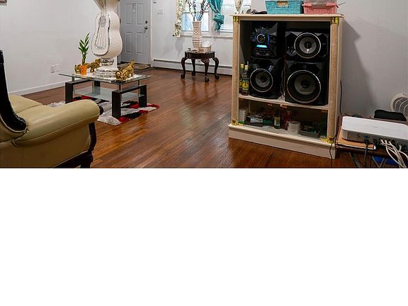 2nd image of 20608 116th Avenue