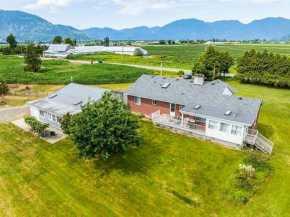 3rd image of 42832 Keith Wilson Rd