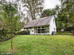 5913 Halsey Rd, Rockville, MD 20851