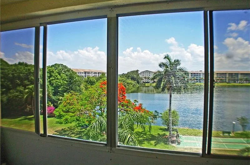 2 bed, 1144 sqft, $2,000 — Photo 1