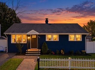 107 New York St, Lowell, MA 01854