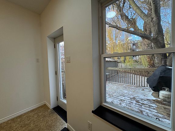 5th image of 310 Riverdale Ave #2
