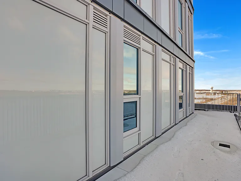 3240 William Coltson Ave — Photo 101