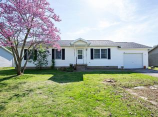 15 Harmony Ln, Georgetown, OH 45121