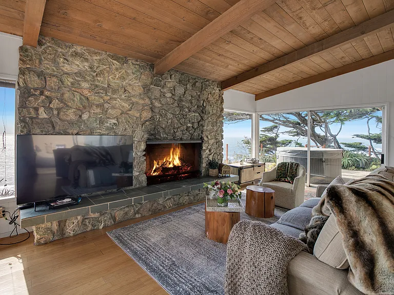 36240 Highway 1 — Photo 36