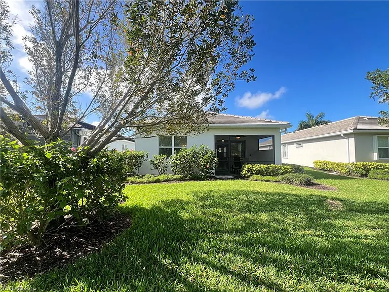 28442 Captiva Shell Loop — Photo 24