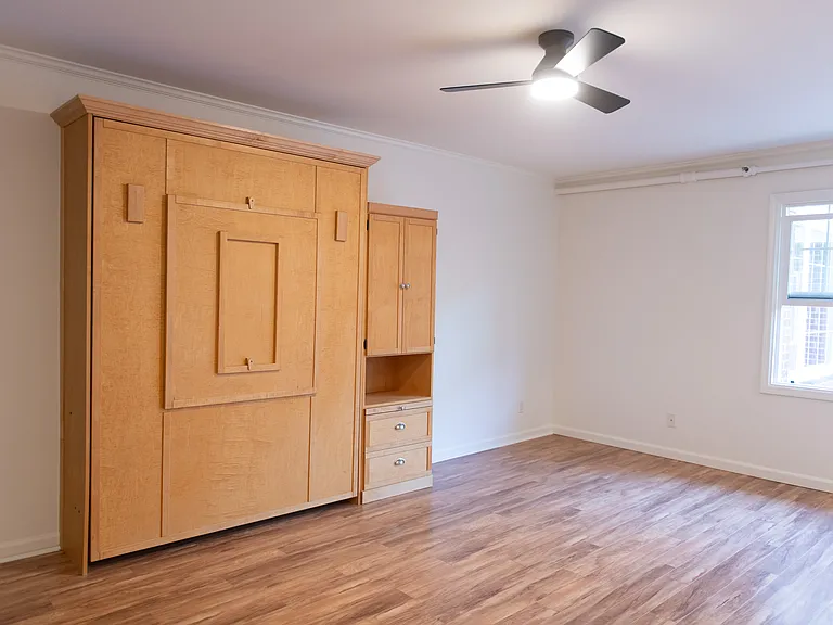 701 NE 28th Ave #36 — Photo 17