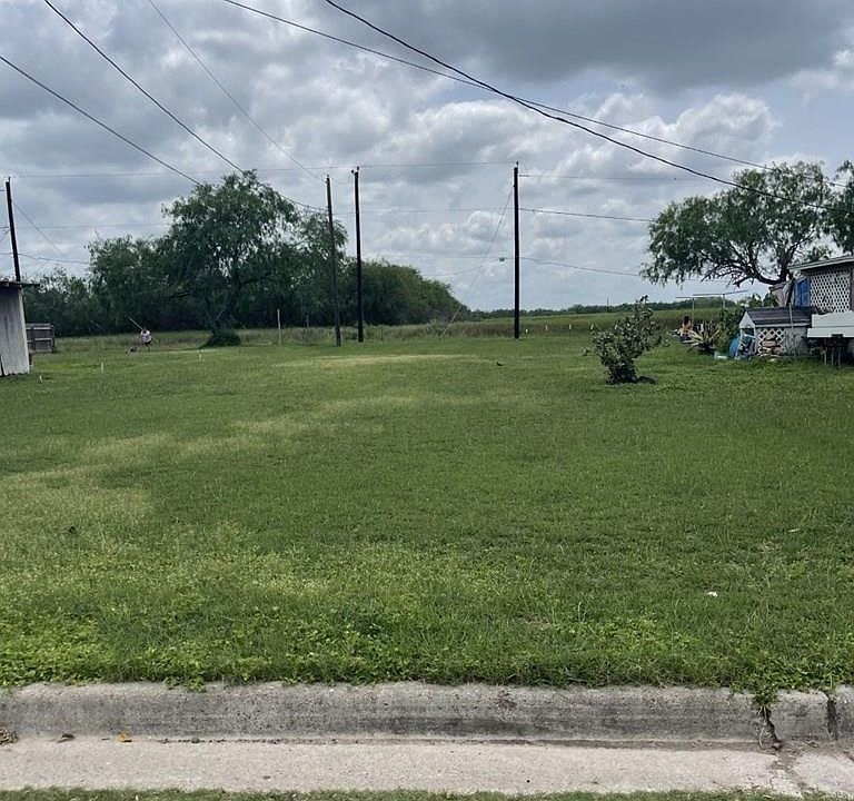 2nd image of 0 W Lamb Ave #1