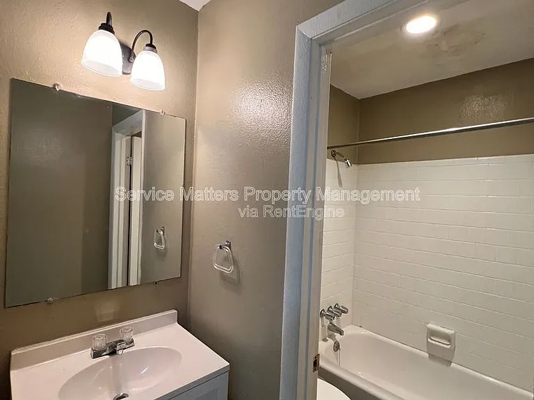 6876 Trading Post Ln — Photo 16