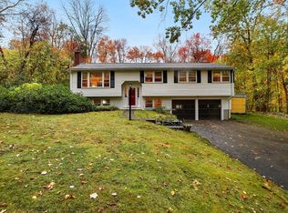 80 Edgehill Rd, Stow, MA 01775