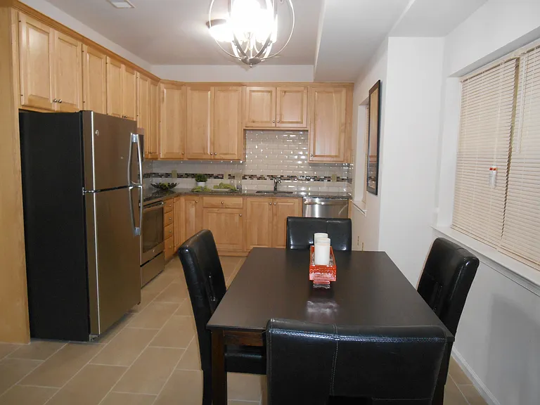 Amberley at Blue Bell Apartments — Photo 24