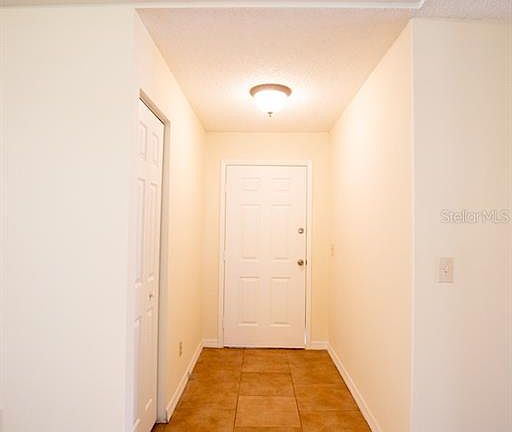 4th image of 906 Whisler Ct