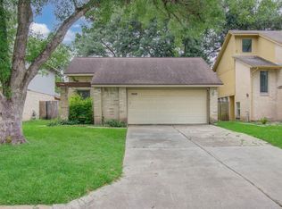 16606 Quiet Trail Dr, Humble, TX 77396