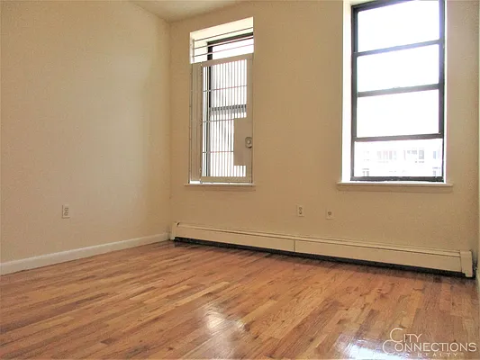 Rented by City Connections Realty | media 9