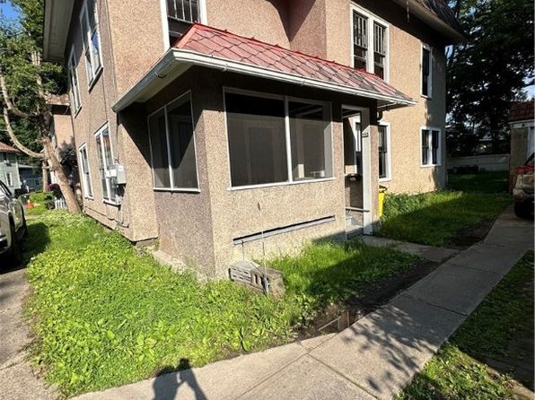 213 Austin Ln