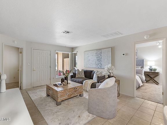 2nd image of 316 W Tonopah Drive #3