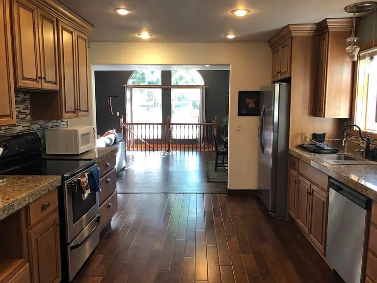 7319 NE 58th Ave #A — Photo 5
