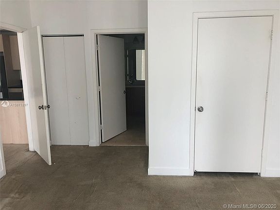 5th image of 1111 SW 1st Ave APT 2522-N
