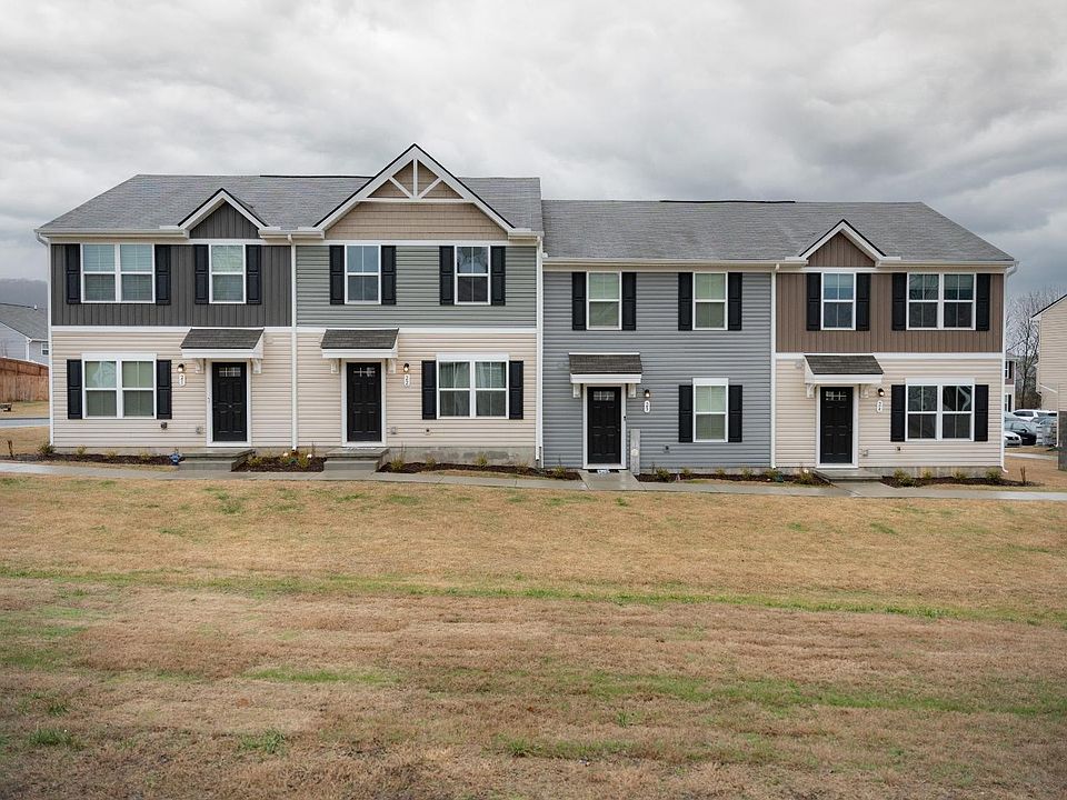 1st image of 2935 Winterberry Dr #24