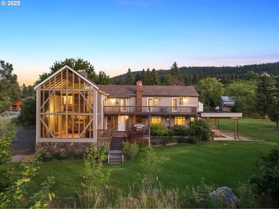 62111 Lakeview Ln, La Grande, OR, 97850