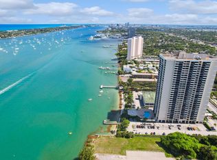 5600 N Flagler Dr APT 704, West Palm Beach, FL 33407