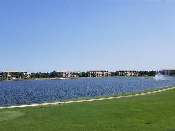 2nd image of 10460 Washingtonia Palm Way APT 1322