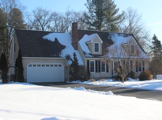 3 Sunny Meadow Ln, Westford, MA 01886