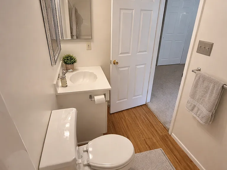 Second Full Bathroom