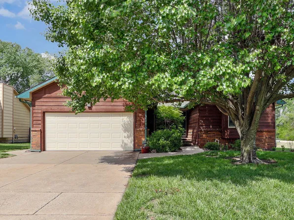 1601 S Willow Oak St, Wichita, KS 67230