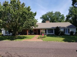 7 Cleveland Hts, Monett, MO 65708