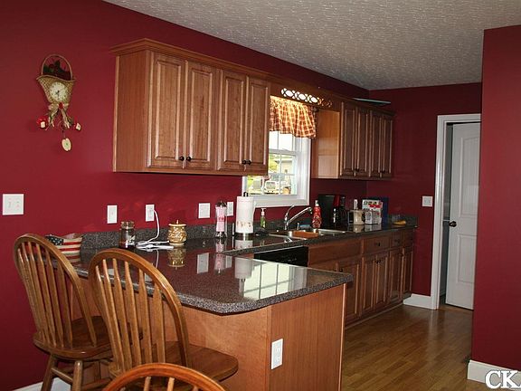 3rd image of 1858 State Highway 198